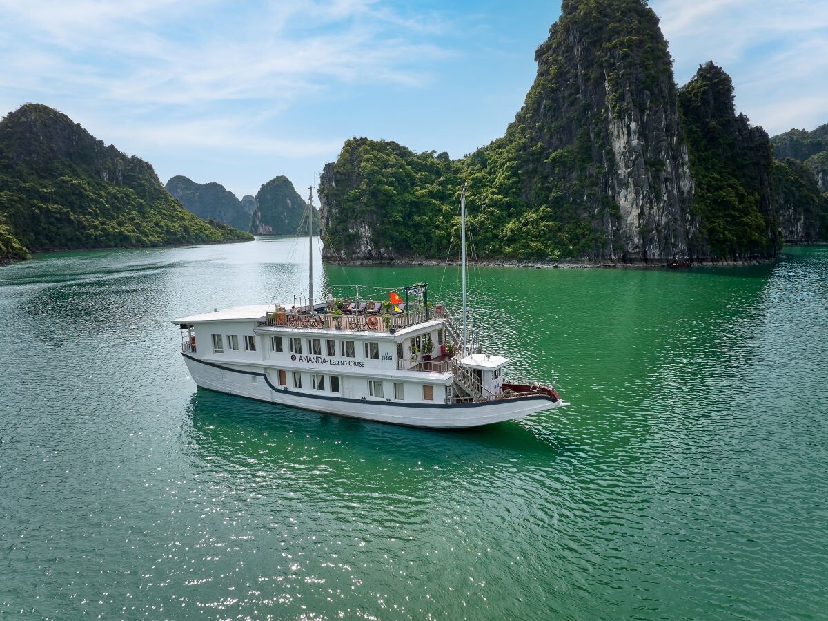 Amanda Legend Cruise 3D2N | Halong & Lan Ha Bays