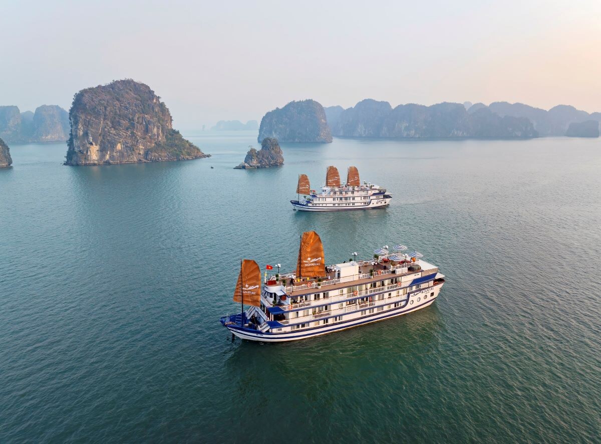 Signature Royal Cruise 2D1N