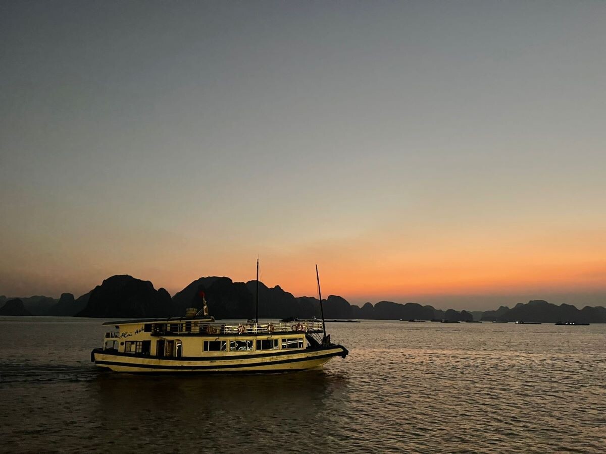 Halong Bay Budget Day Cruise