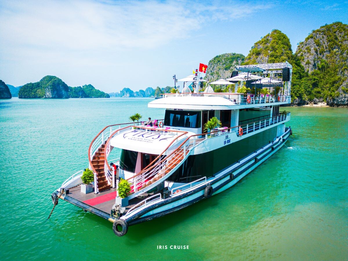 Iris Day Cruise Halong Bay
